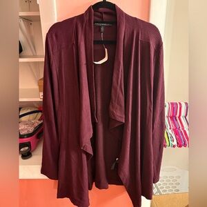 🖤 NWT White House Black Market Maroon Drape Cardigan